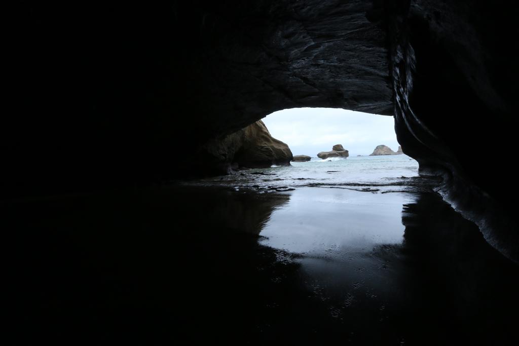 Отель Tanegashima Minshuku Yuyu Минамитанэ Экстерьер фото